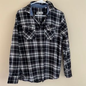 Men’s flannel shirt size Medium